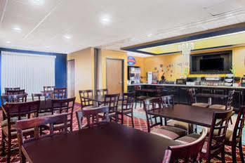 Red Roof Inn 杰瑟普 外观 照片